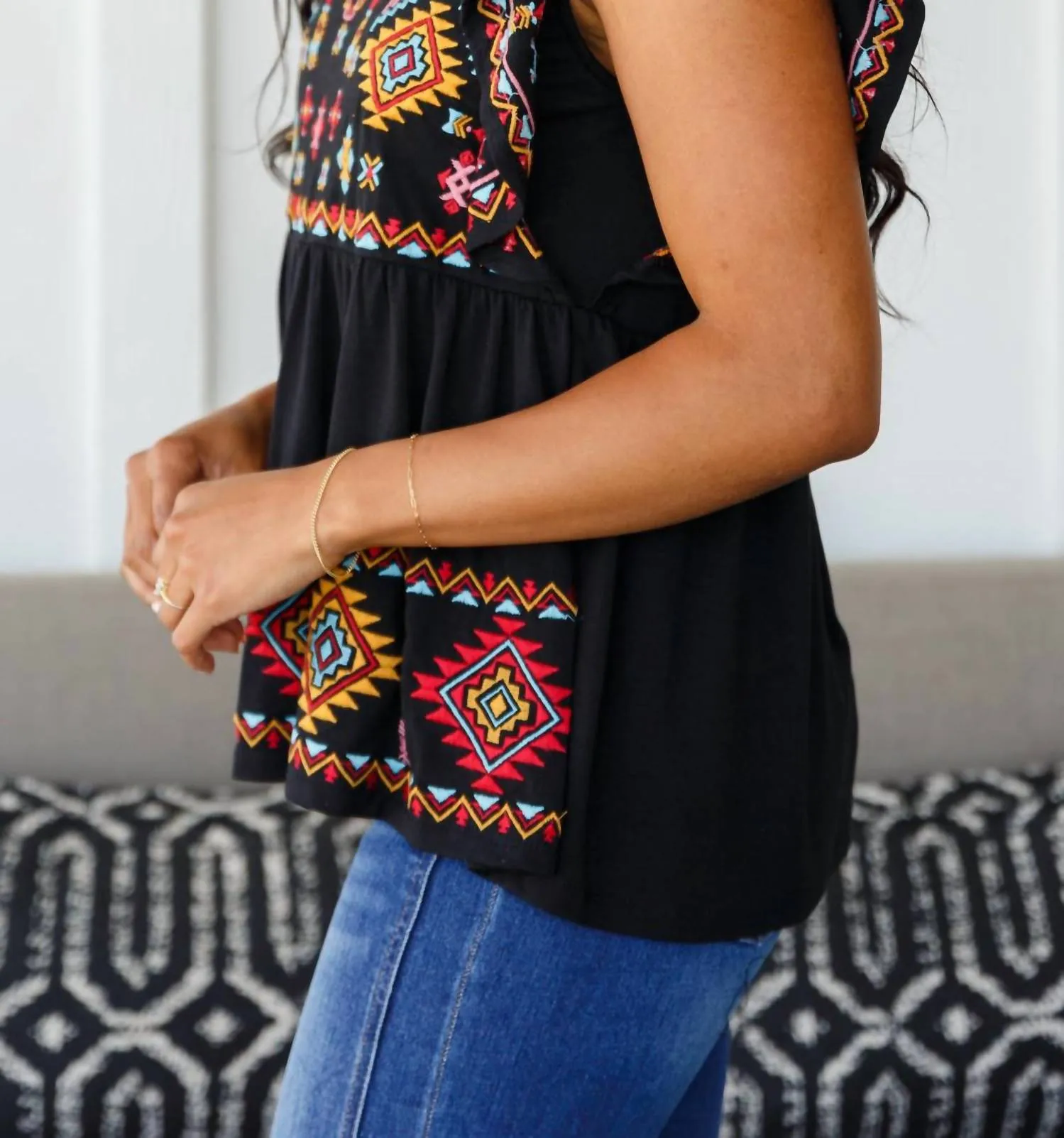 Andree By Unit - Sophia Embroidered Blouse