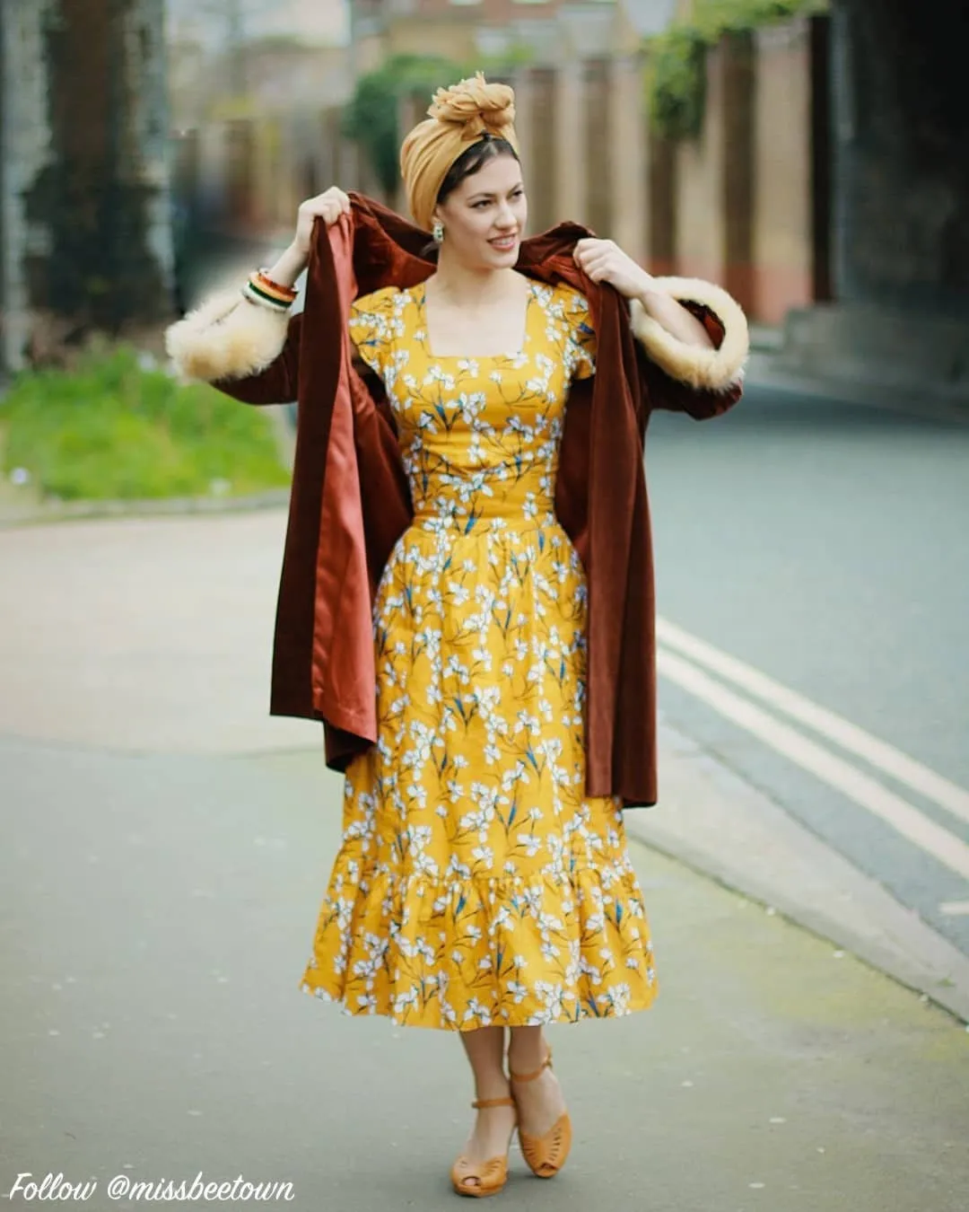 Choose a fabric: Ava Dress