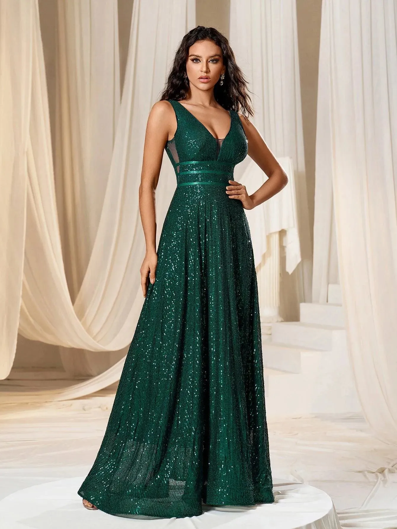 Elegant V Neck Sleeveless A Line Sequin Party Dress