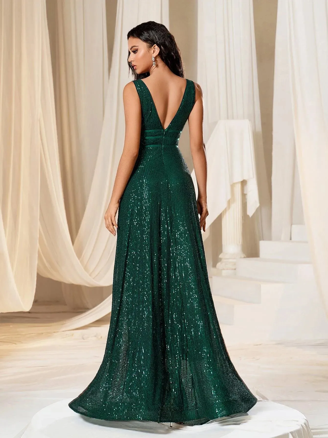 Elegant V Neck Sleeveless A Line Sequin Party Dress