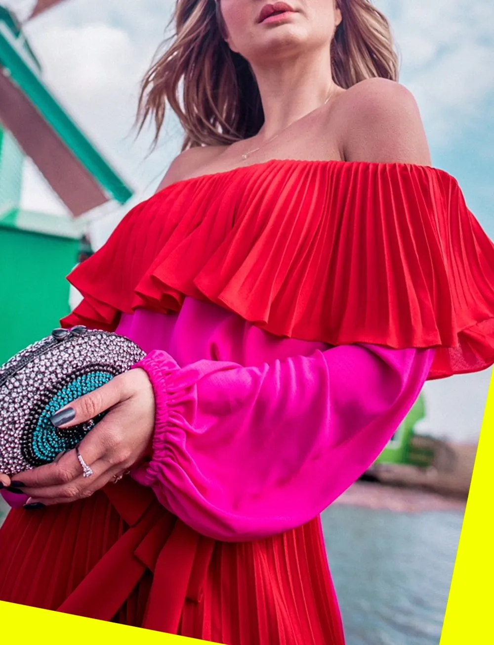 GAES Off The Shoulder Pleated Maxi Dress