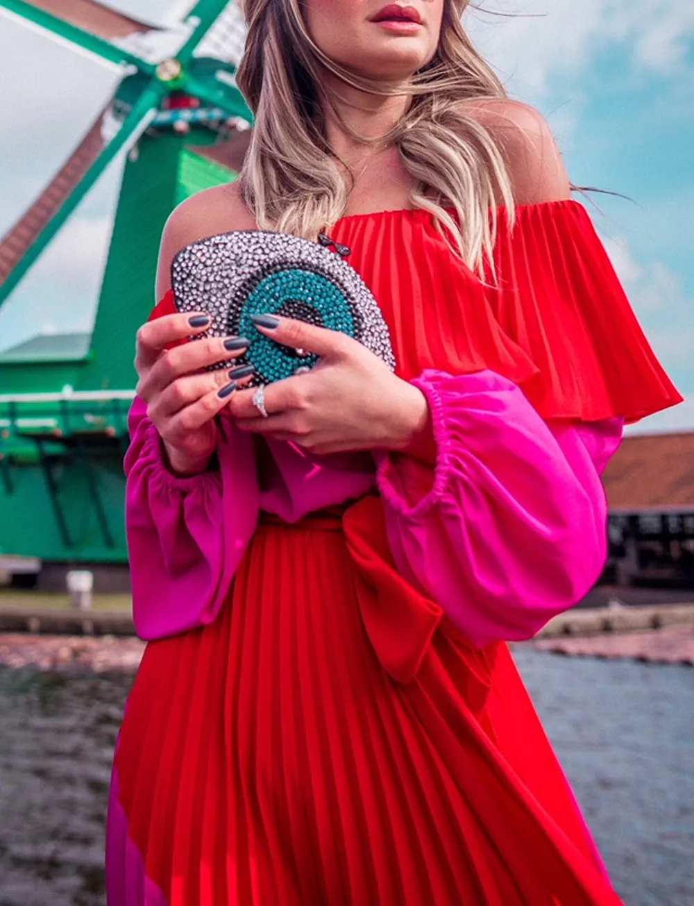 GAES Off The Shoulder Pleated Maxi Dress