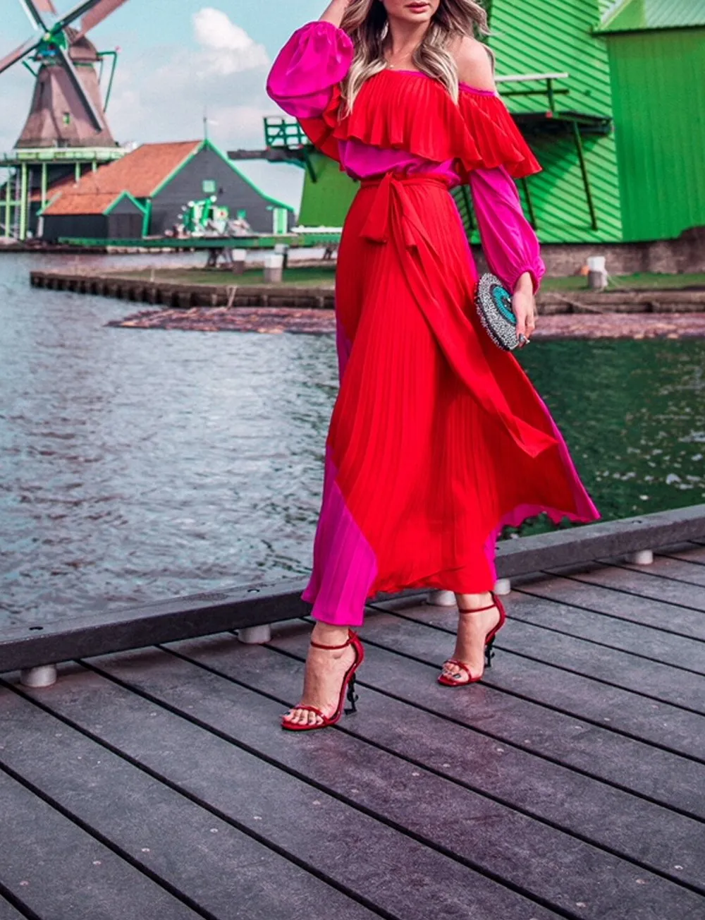 GAES Off The Shoulder Pleated Maxi Dress