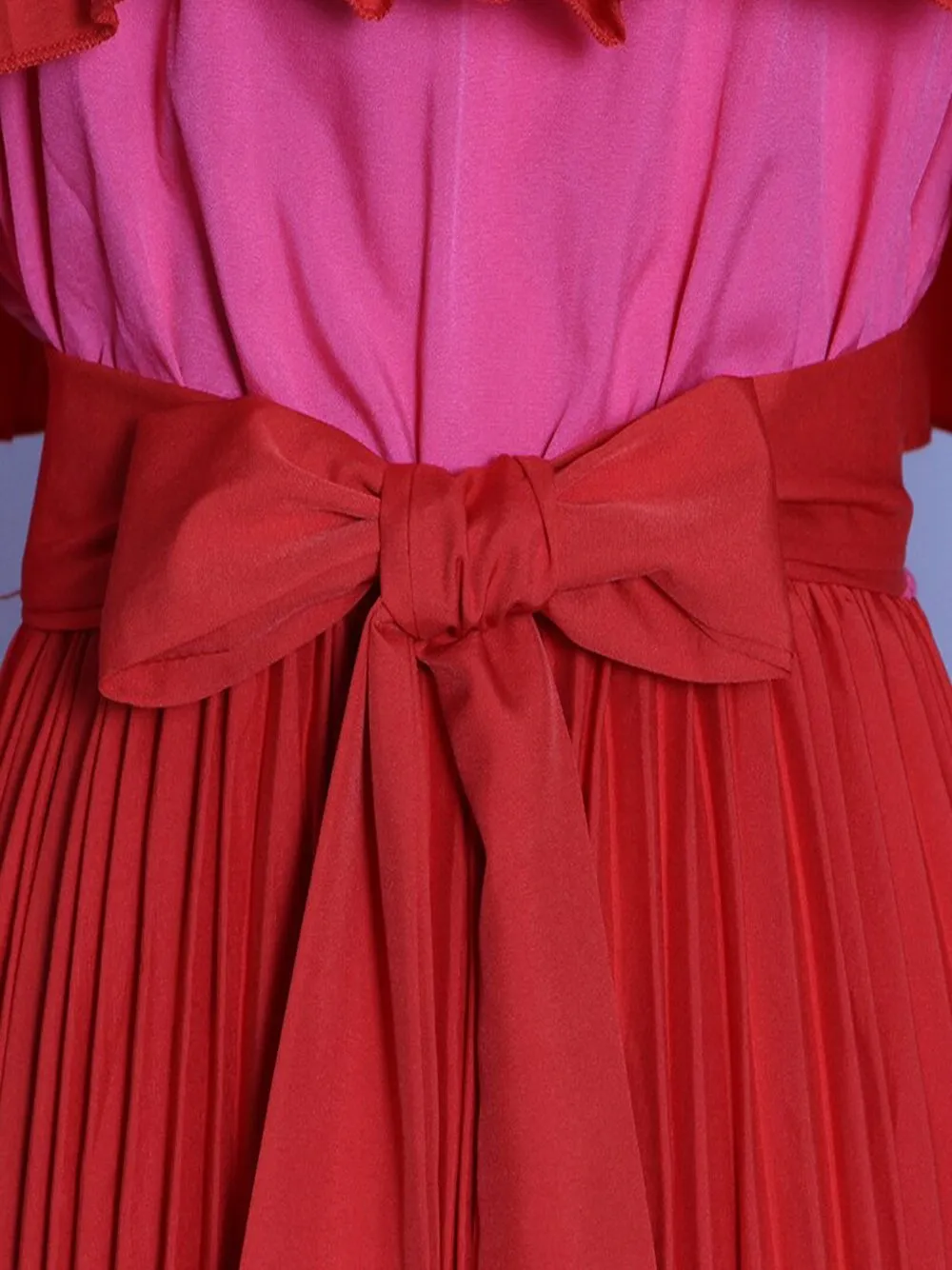 GAES Off The Shoulder Pleated Maxi Dress