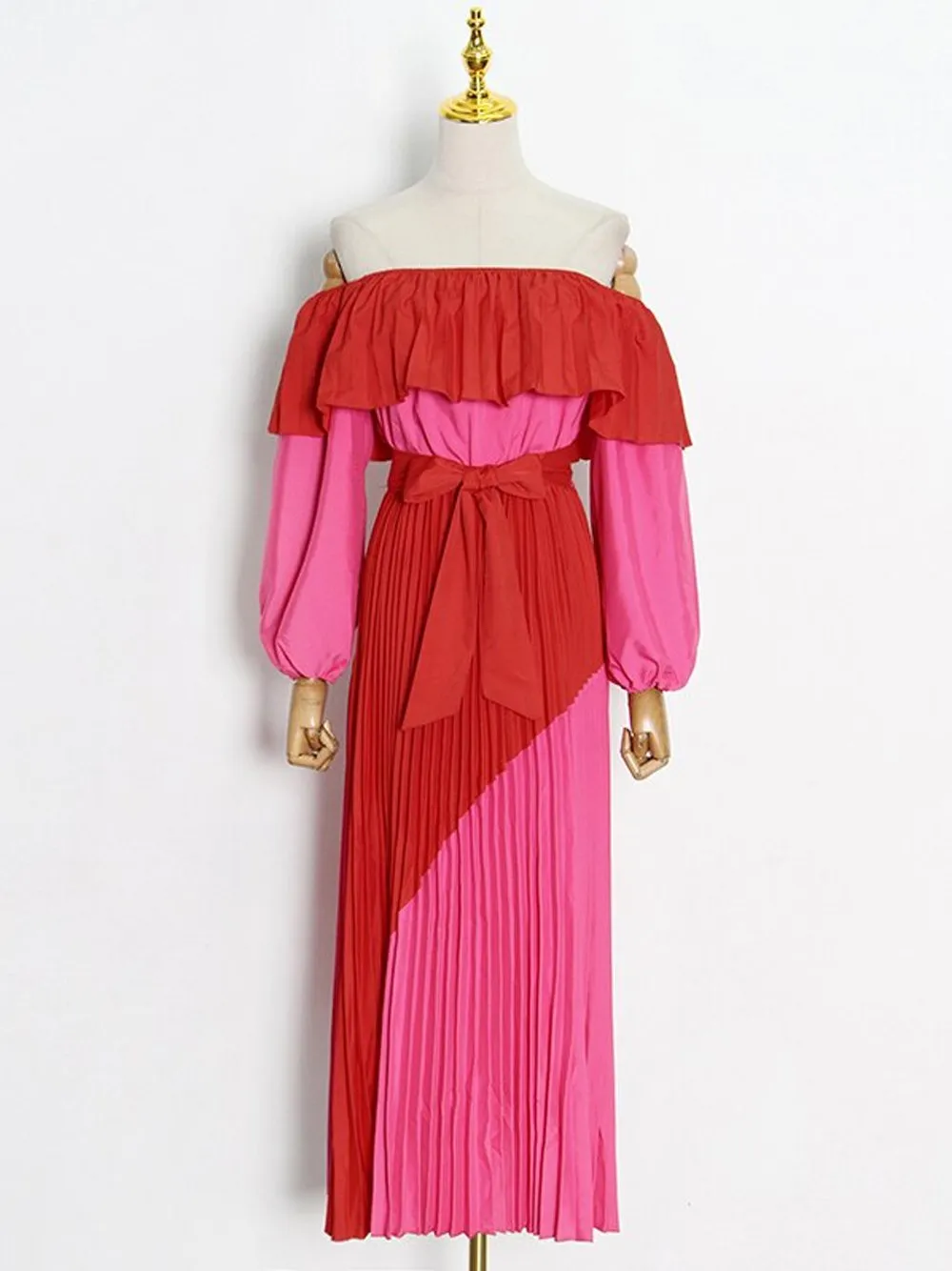 GAES Off The Shoulder Pleated Maxi Dress