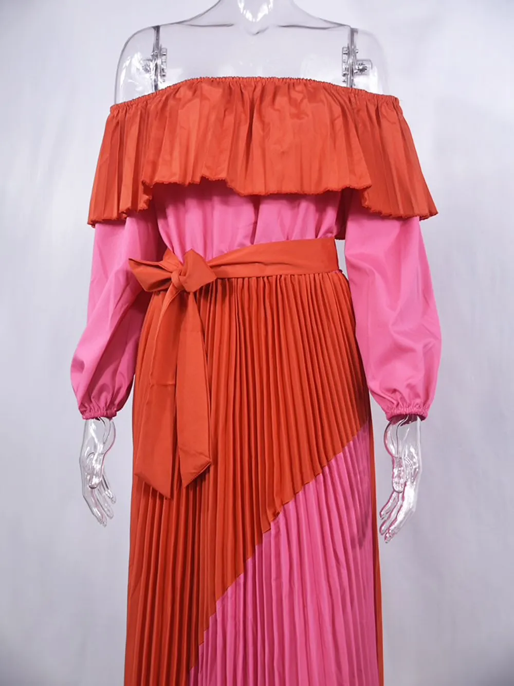 GAES Off The Shoulder Pleated Maxi Dress