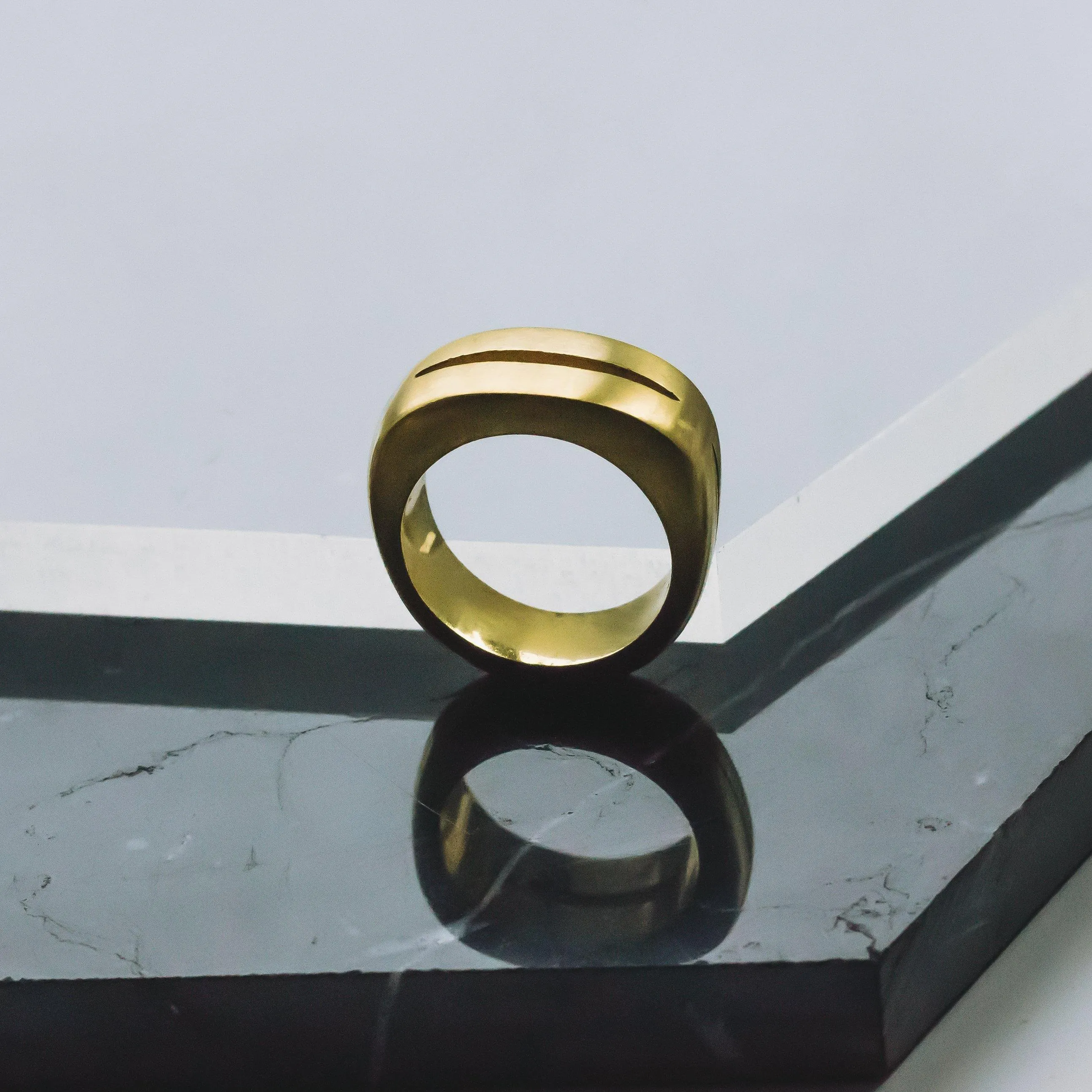 SHIFT RING