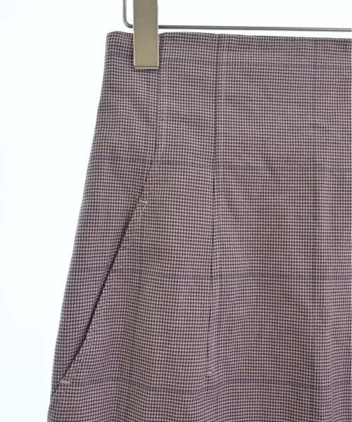 styling/ Long/Maxi length skirts