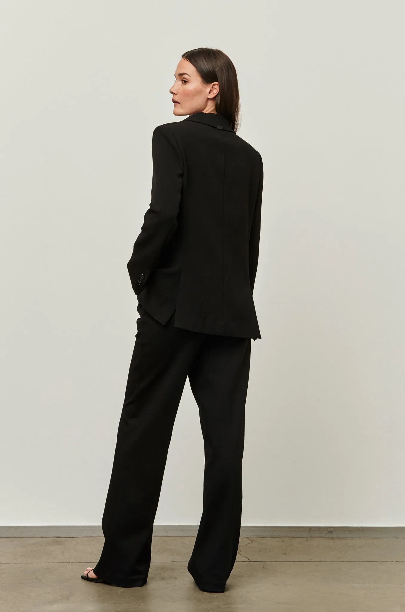 The Mackay - Black Pleated Japanese Viscose Trouser