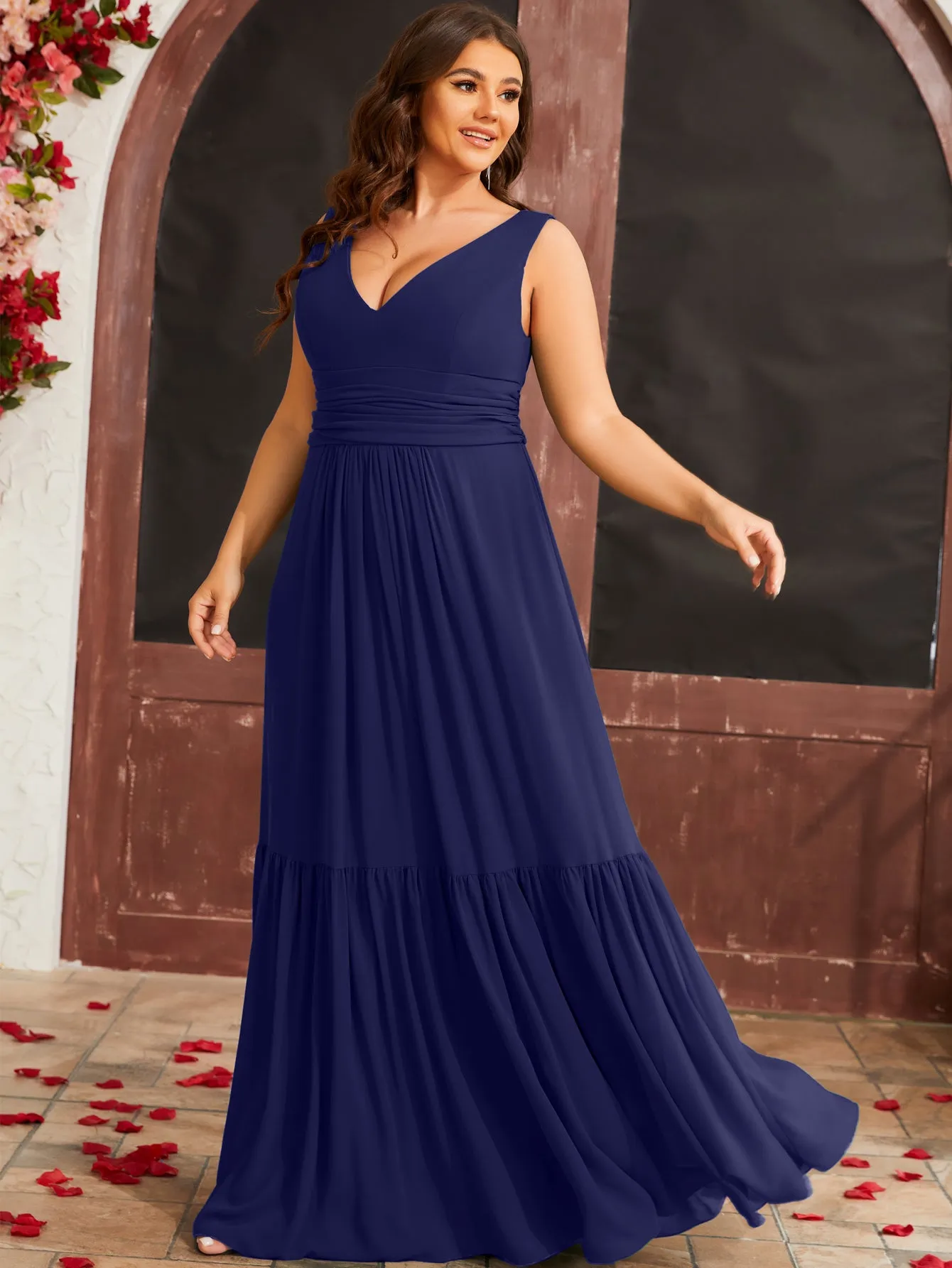 Women Plus Size V-neck Sleeveless Chiffon Long Formal Bridesmaid Dresses